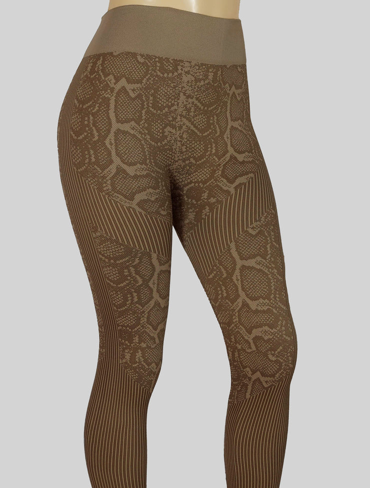 NEW PoshSnob SPORT Snake Print Brazilian V-Back Scrunch Leggings M-L